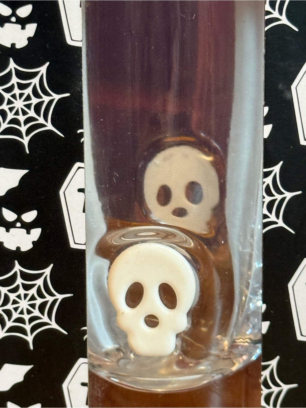 Halloween Summerween Bar White Skull Shot Glass Set of Four NWT - Picture 5 of 12